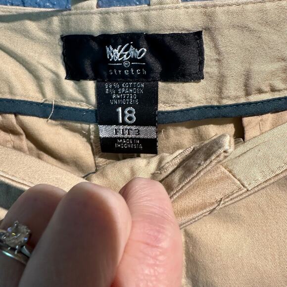 Mossimo Size 18 Stretch Bermuda Shorts Chinos Khaki Beach Vacation Cruise - Picture 5 of 8